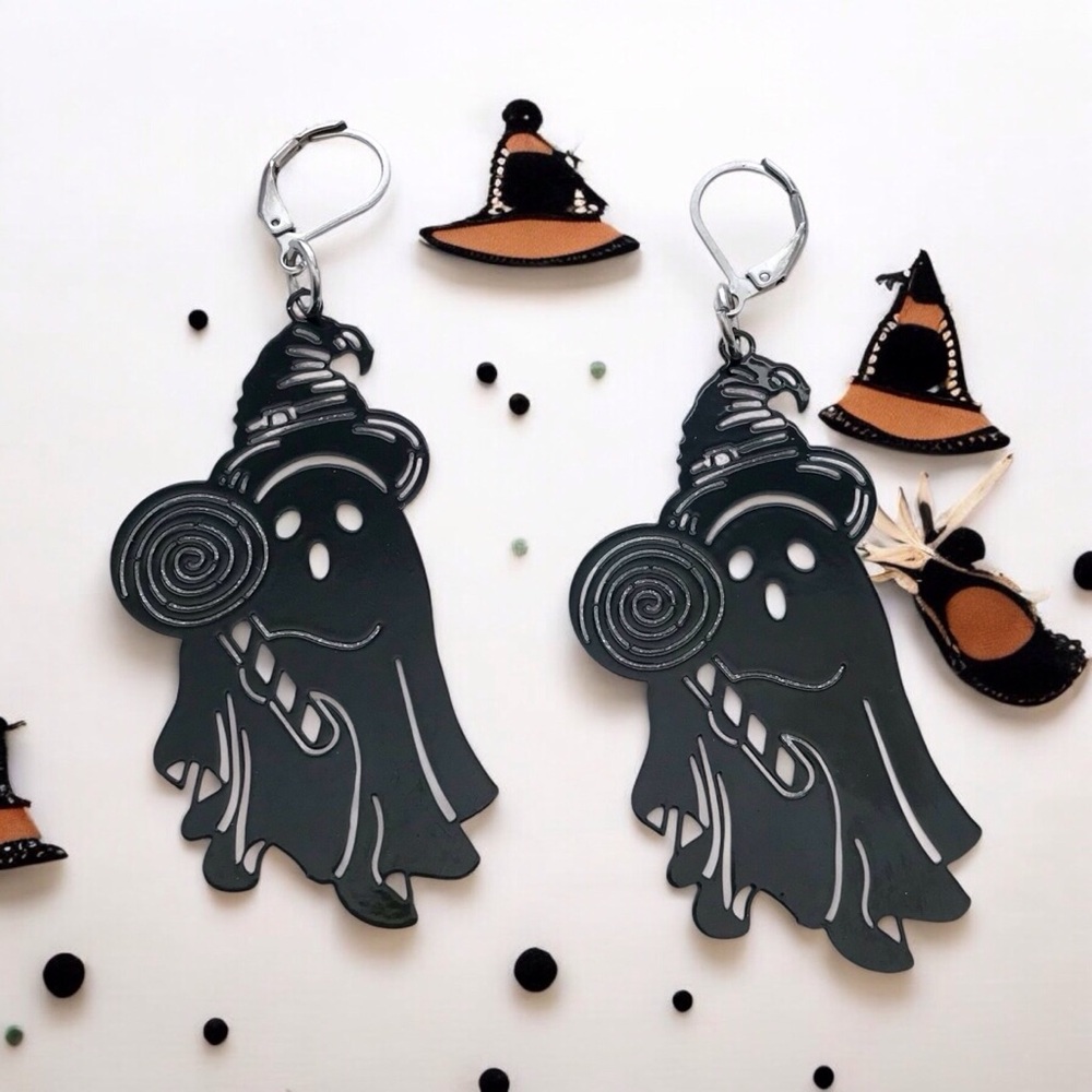 🆕 Ghost Wearing a Witch Hat and Holding a Lollipop Stainless Steel